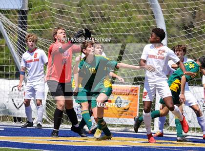Thumbnail 1 in Longview vs. Wakeland (UIL 5A Region II Finals) photogallery.