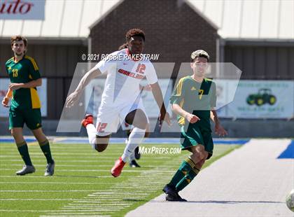 Thumbnail 2 in Longview vs. Wakeland (UIL 5A Region II Finals) photogallery.