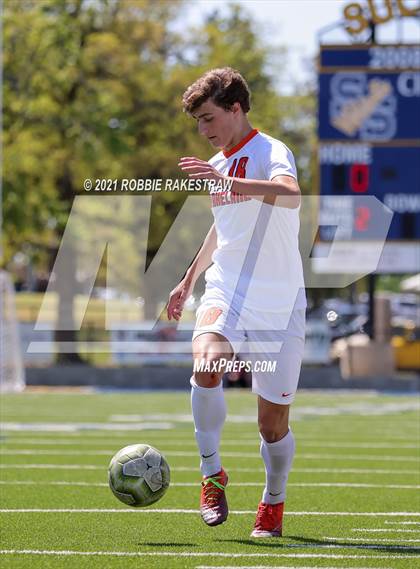 Thumbnail 1 in Longview vs. Wakeland (UIL 5A Region II Finals) photogallery.