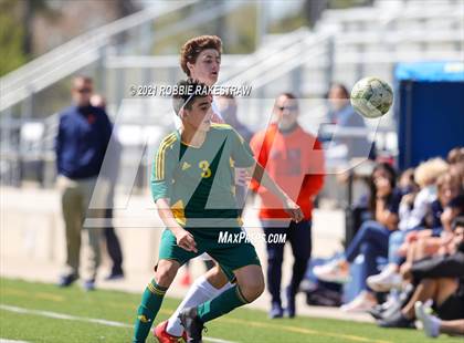 Thumbnail 3 in Longview vs. Wakeland (UIL 5A Region II Finals) photogallery.