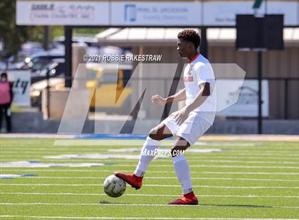 Thumbnail 1 in Longview vs. Wakeland (UIL 5A Region II Finals) photogallery.
