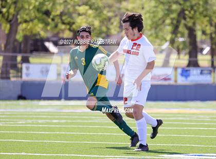 Thumbnail 2 in Longview vs. Wakeland (UIL 5A Region II Finals) photogallery.