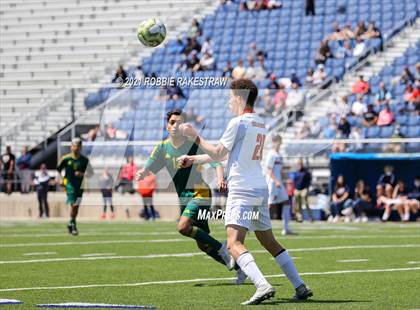 Thumbnail 3 in Longview vs. Wakeland (UIL 5A Region II Finals) photogallery.