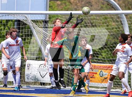 Thumbnail 2 in Longview vs. Wakeland (UIL 5A Region II Finals) photogallery.