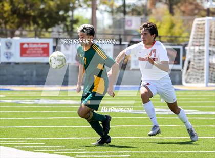 Thumbnail 3 in Longview vs. Wakeland (UIL 5A Region II Finals) photogallery.