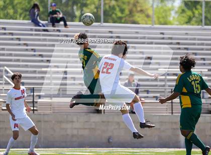 Thumbnail 2 in Longview vs. Wakeland (UIL 5A Region II Finals) photogallery.