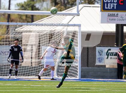 Thumbnail 3 in Longview vs. Wakeland (UIL 5A Region II Finals) photogallery.