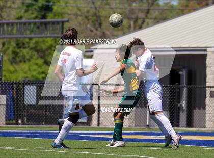 Thumbnail 3 in Longview vs. Wakeland (UIL 5A Region II Finals) photogallery.