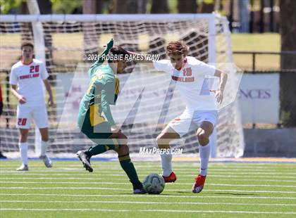 Thumbnail 2 in Longview vs. Wakeland (UIL 5A Region II Finals) photogallery.