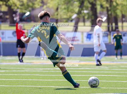 Thumbnail 3 in Longview vs. Wakeland (UIL 5A Region II Finals) photogallery.