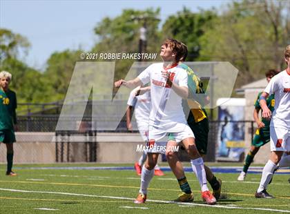 Thumbnail 3 in Longview vs. Wakeland (UIL 5A Region II Finals) photogallery.