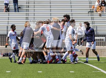 Thumbnail 1 in Longview vs. Wakeland (UIL 5A Region II Finals) photogallery.