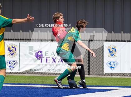 Thumbnail 3 in Longview vs. Wakeland (UIL 5A Region II Finals) photogallery.