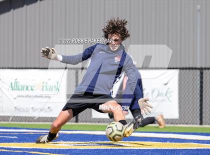 Thumbnail 2 in Longview vs. Wakeland (UIL 5A Region II Finals) photogallery.