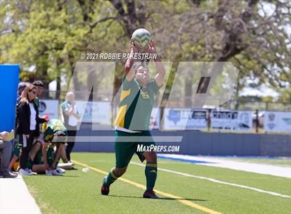 Thumbnail 2 in Longview vs. Wakeland (UIL 5A Region II Finals) photogallery.