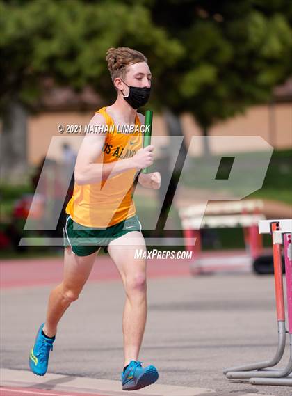 Thumbnail 2 in Albuquerque Academy Track Meet photogallery.