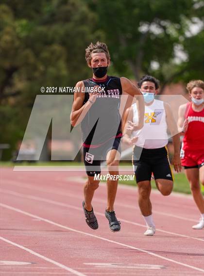 Thumbnail 3 in Albuquerque Academy Track Meet photogallery.