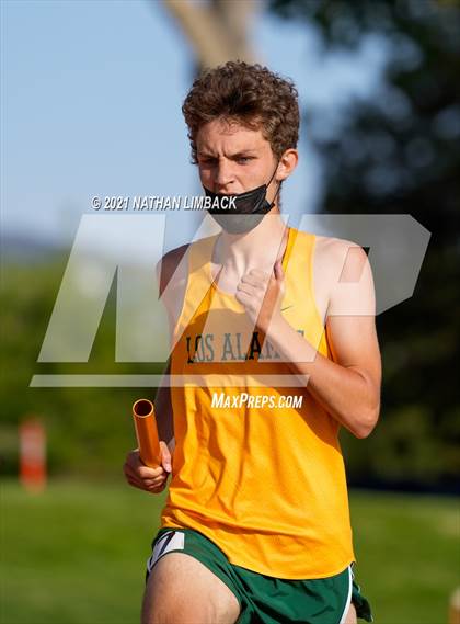 Thumbnail 2 in Albuquerque Academy Track Meet photogallery.
