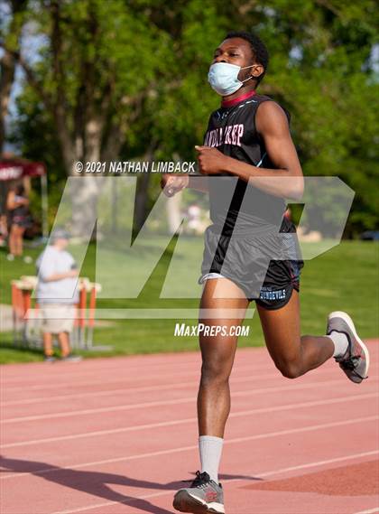 Thumbnail 3 in Albuquerque Academy Track Meet photogallery.
