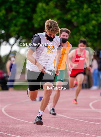 Thumbnail 3 in Albuquerque Academy Track Meet photogallery.