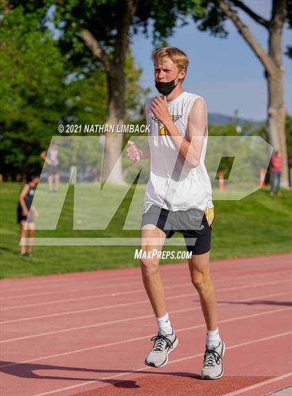 Thumbnail 3 in Albuquerque Academy Track Meet photogallery.