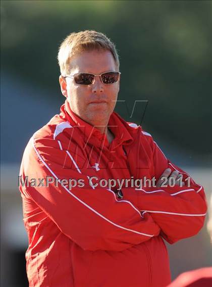 Thumbnail 2 in Pinkerton @ Nashua North photogallery.