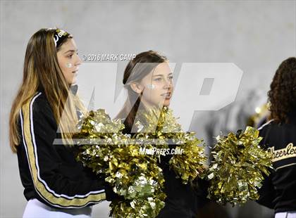 Thumbnail 2 in St. Thomas Aquinas vs. Plant (FHSAA 7A Final) photogallery.