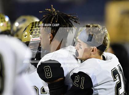 Thumbnail 2 in St. Thomas Aquinas vs. Plant (FHSAA 7A Final) photogallery.