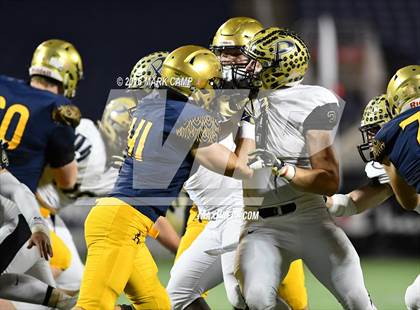 Thumbnail 1 in St. Thomas Aquinas vs. Plant (FHSAA 7A Final) photogallery.