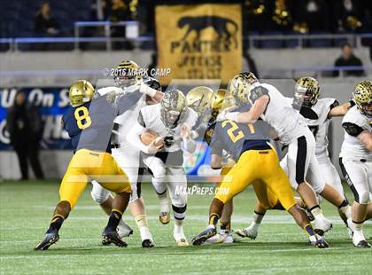 Thumbnail 2 in St. Thomas Aquinas vs. Plant (FHSAA 7A Final) photogallery.