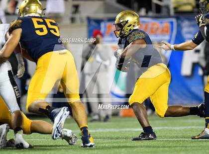 Thumbnail 3 in St. Thomas Aquinas vs. Plant (FHSAA 7A Final) photogallery.