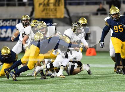 Thumbnail 1 in St. Thomas Aquinas vs. Plant (FHSAA 7A Final) photogallery.