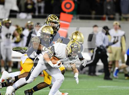 Thumbnail 1 in St. Thomas Aquinas vs. Plant (FHSAA 7A Final) photogallery.