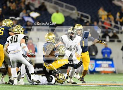 Thumbnail 1 in St. Thomas Aquinas vs. Plant (FHSAA 7A Final) photogallery.