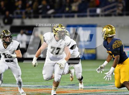 Thumbnail 1 in St. Thomas Aquinas vs. Plant (FHSAA 7A Final) photogallery.