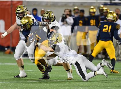 Thumbnail 2 in St. Thomas Aquinas vs. Plant (FHSAA 7A Final) photogallery.