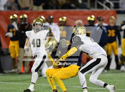 Thumbnail 3 in St. Thomas Aquinas vs. Plant (FHSAA 7A Final) photogallery.