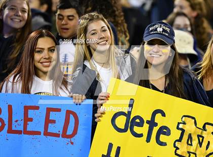 Thumbnail 1 in St. Thomas Aquinas vs. Plant (FHSAA 7A Final) photogallery.