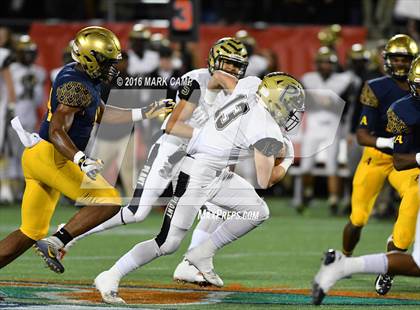 Thumbnail 1 in St. Thomas Aquinas vs. Plant (FHSAA 7A Final) photogallery.