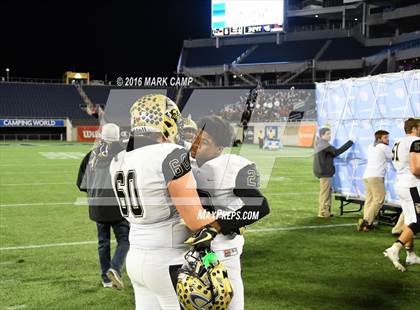 Thumbnail 1 in St. Thomas Aquinas vs. Plant (FHSAA 7A Final) photogallery.
