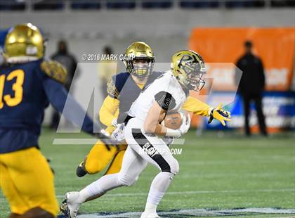 Thumbnail 3 in St. Thomas Aquinas vs. Plant (FHSAA 7A Final) photogallery.