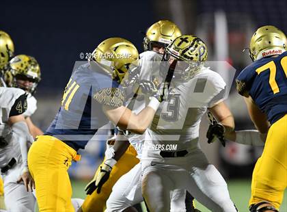 Thumbnail 3 in St. Thomas Aquinas vs. Plant (FHSAA 7A Final) photogallery.