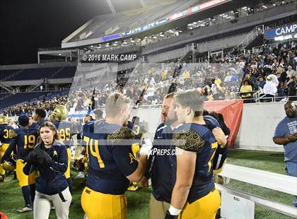 Thumbnail 2 in St. Thomas Aquinas vs. Plant (FHSAA 7A Final) photogallery.