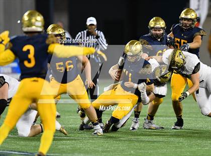 Thumbnail 1 in St. Thomas Aquinas vs. Plant (FHSAA 7A Final) photogallery.