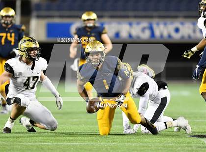 Thumbnail 3 in St. Thomas Aquinas vs. Plant (FHSAA 7A Final) photogallery.