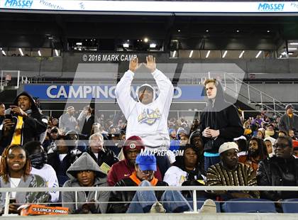 Thumbnail 1 in St. Thomas Aquinas vs. Plant (FHSAA 7A Final) photogallery.