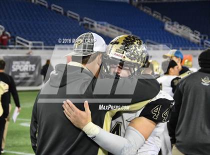 Thumbnail 2 in St. Thomas Aquinas vs. Plant (FHSAA 7A Final) photogallery.