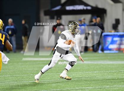 Thumbnail 1 in St. Thomas Aquinas vs. Plant (FHSAA 7A Final) photogallery.