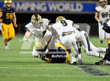 Thumbnail 2 in St. Thomas Aquinas vs. Plant (FHSAA 7A Final) photogallery.