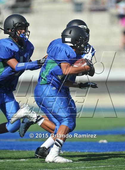 Thumbnail 3 in Monte Vista @ Eastlake photogallery.